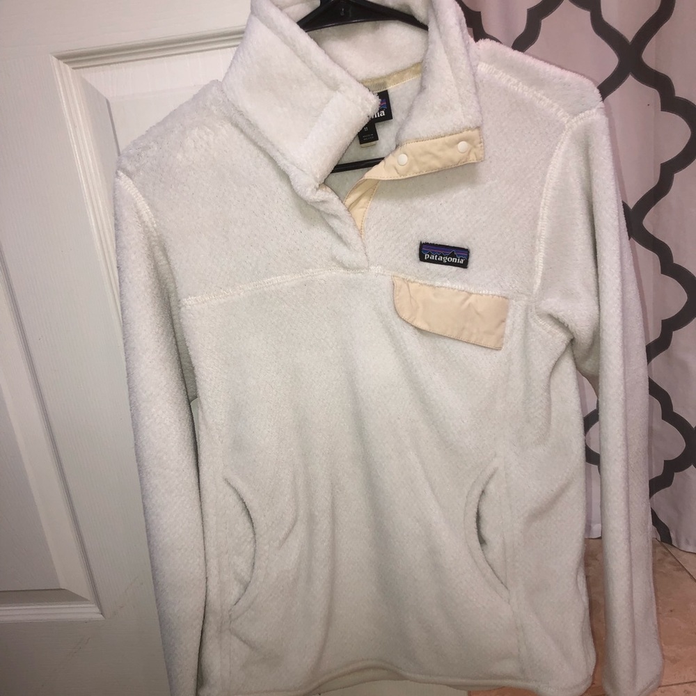 Patagonia sweatshirt